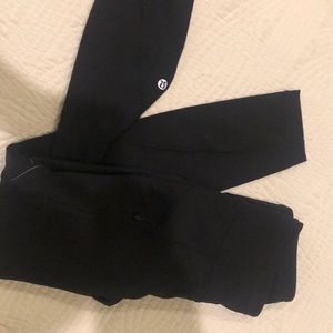Lululemon crop leggings